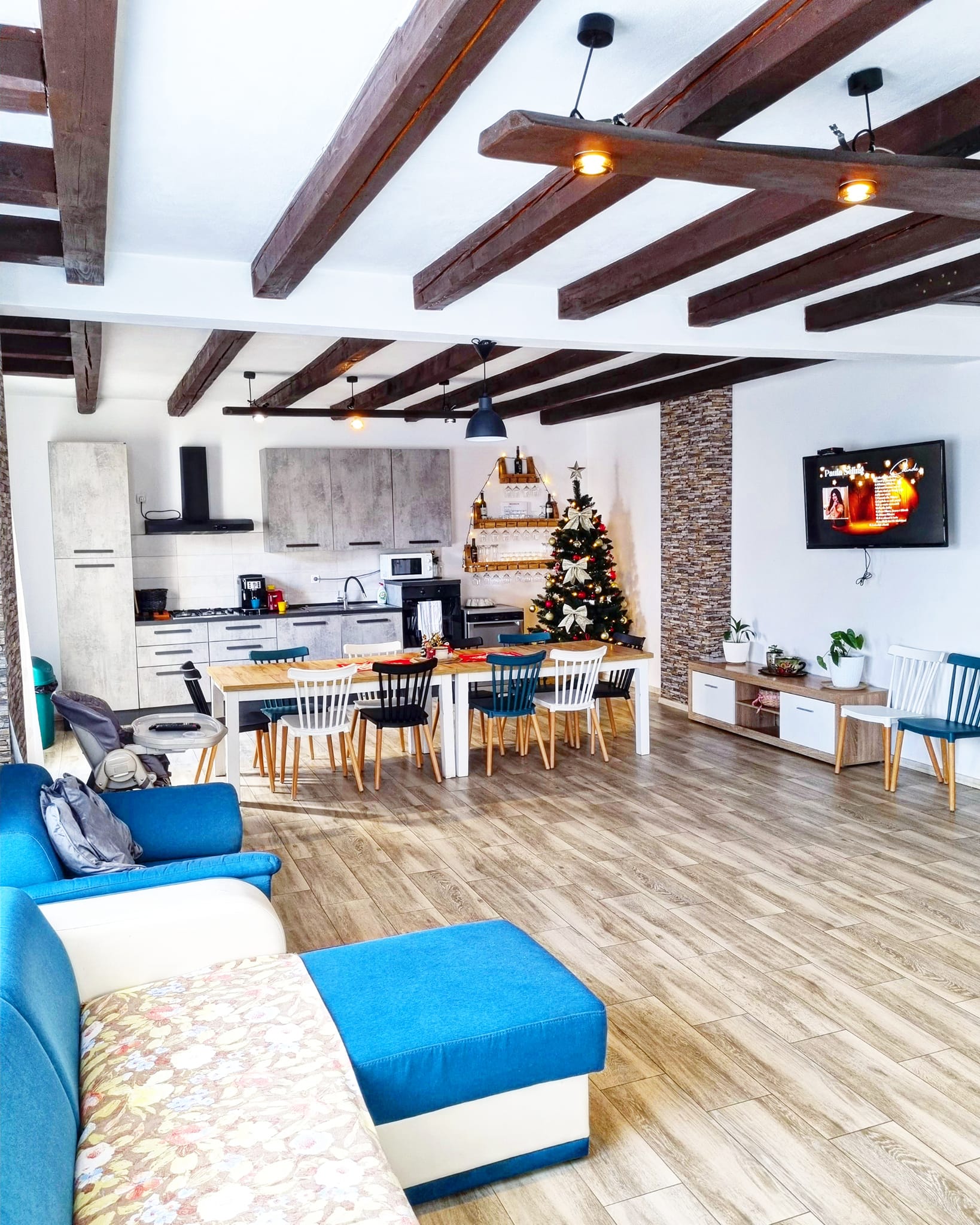 Cabana Căsaru – interior cabană